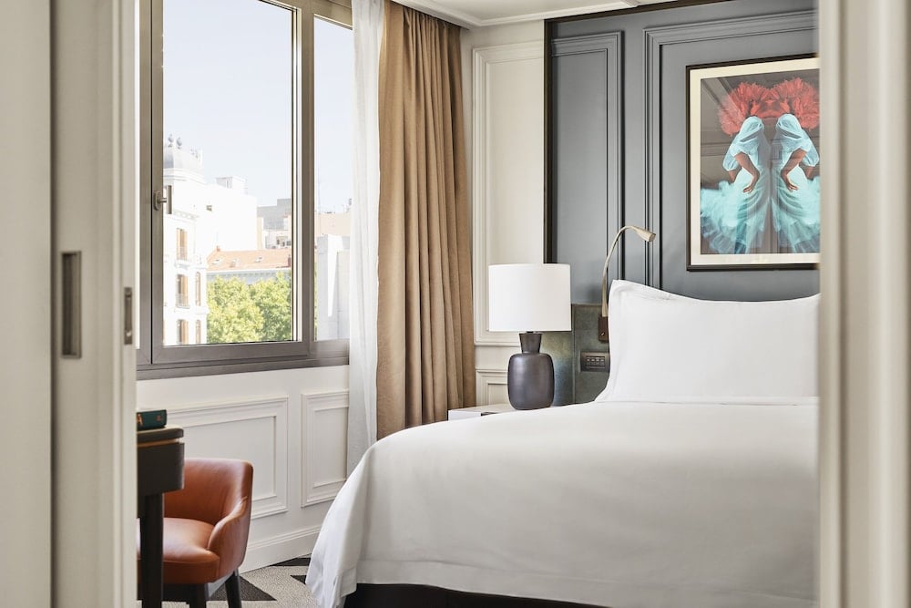 Luxury Villa Hotel · Madrid — photo 4