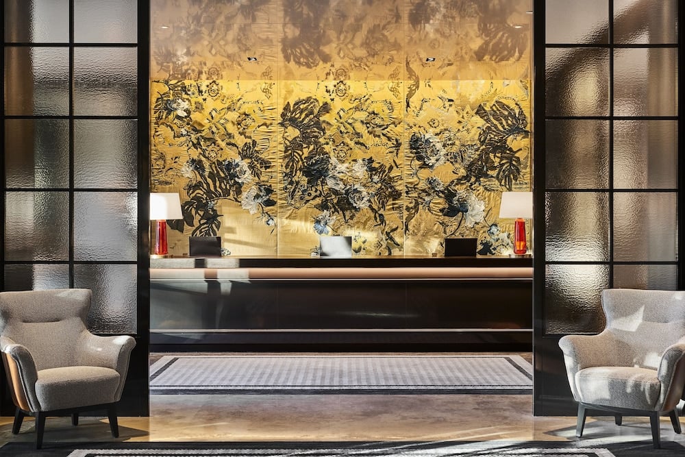 Luxury Villa Hotel · Madrid — photo 2