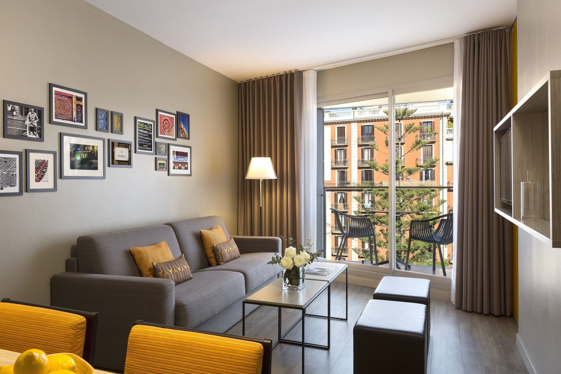 Barcelona Aparthotel — photo 4