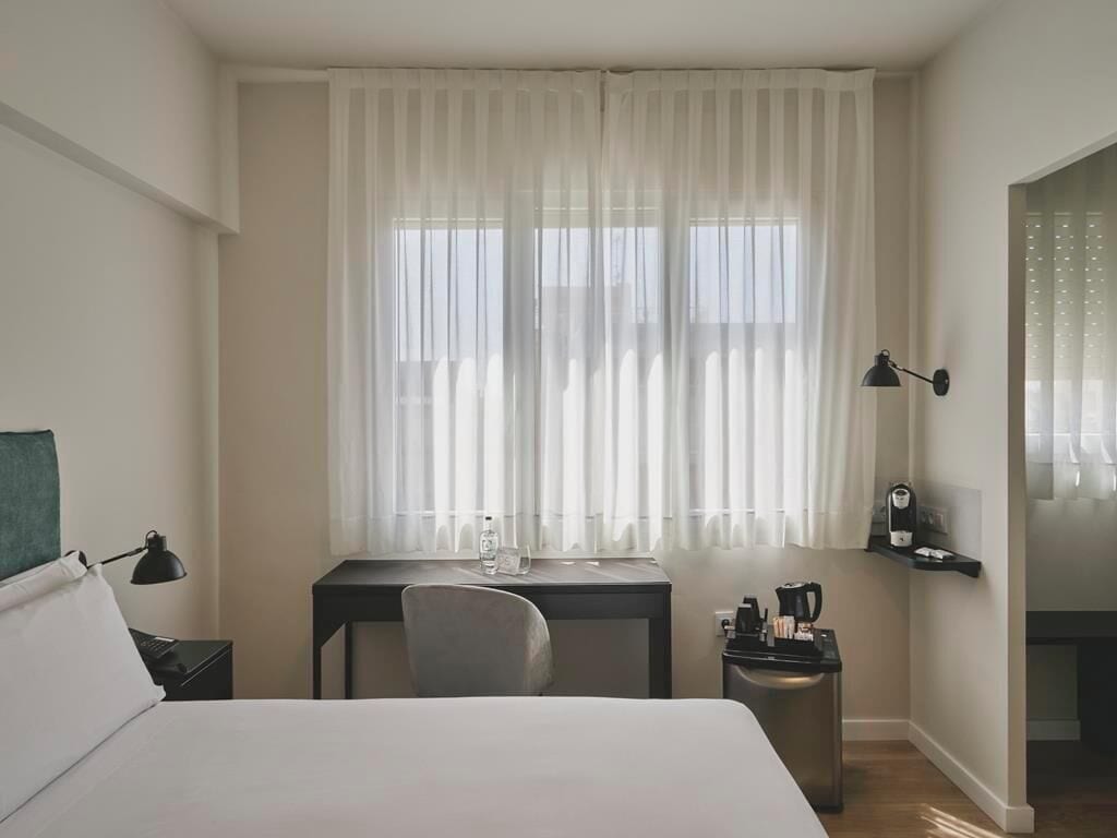Barcelona Uptown Hotel — снимка 4