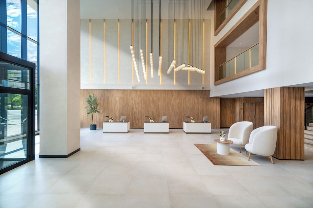 Modern Retreat · Madrid Valdebebas — photo 2