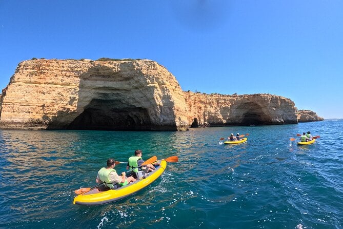 Kayak Adventure and Team Bonding in Benagil Cave with 4K Memories — photo 5