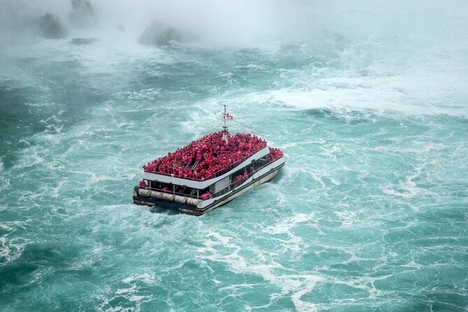 Niagara Falls 1 Day Tour from NYC with Maid of the Mist Boat Ride — photo 1