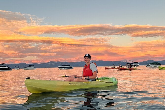 Sunset Kayak Experience in South Lake Tahoe — снимка 1